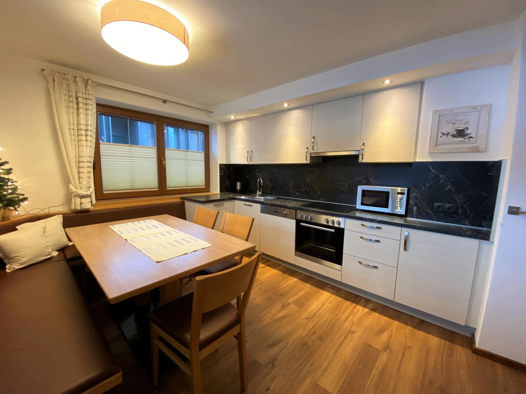 Landhaus Rohrmoser زيل أم زيلر الغرفة الصورة